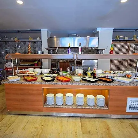 Astoria Life Ξενοδοχείο İcmeler