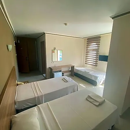 Astoria Life Hotel 3*